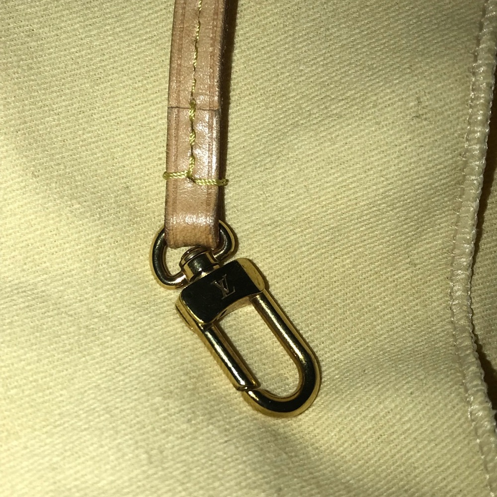 Clasp